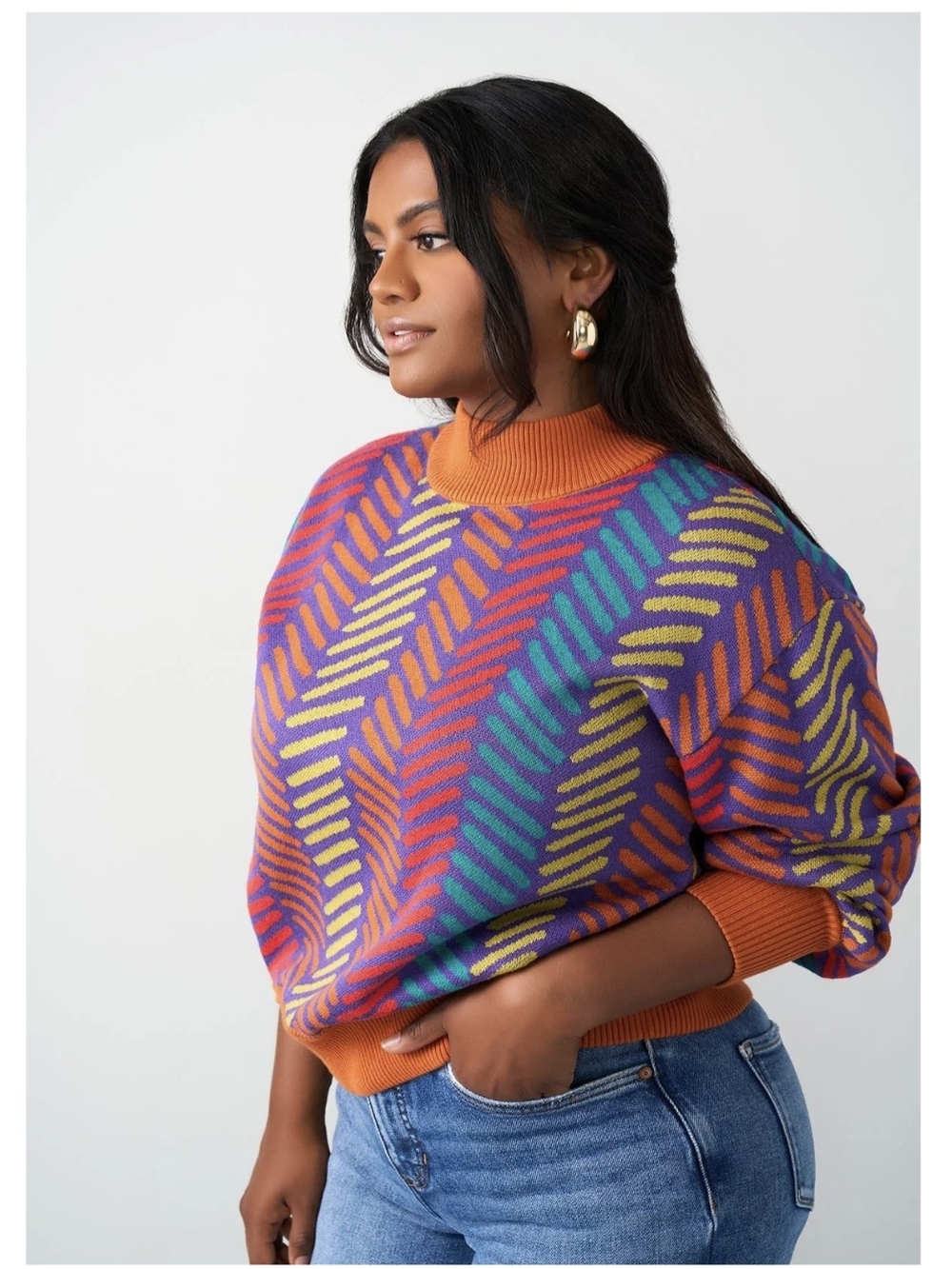 D'iyanu Niambi Women's African Print Crew Neck Sweater (Rainbow Tribal Lines)